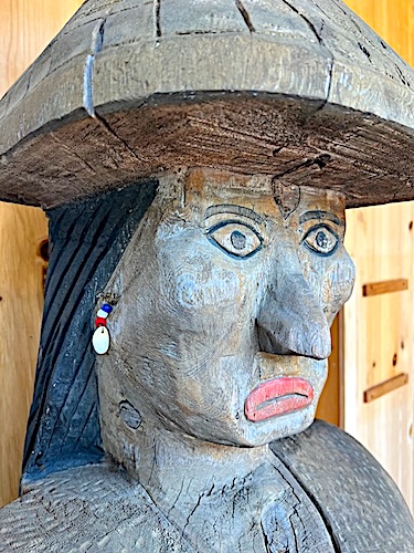 Haida Lady Sculpture
